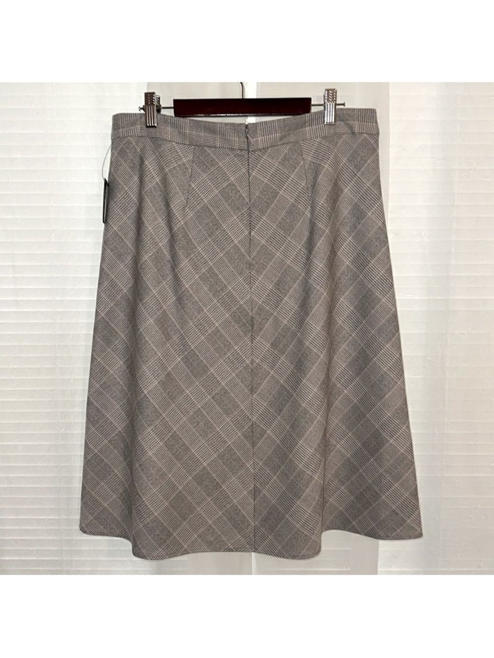 Liz Claiborne 6 Silver Gray Ivory Plaid Houndstooth A-Line Career Skirt